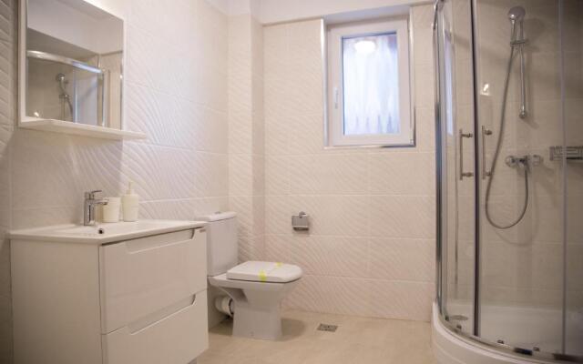 Отель Crema Residence