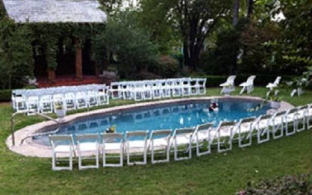 Kennedy Mansion Bed and Breakfast