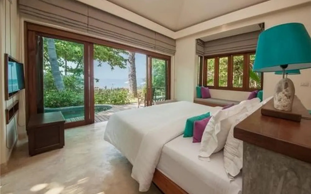 Sea Dance Resort