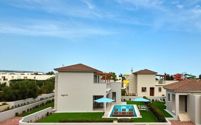 Angie Luxury Beach Villas