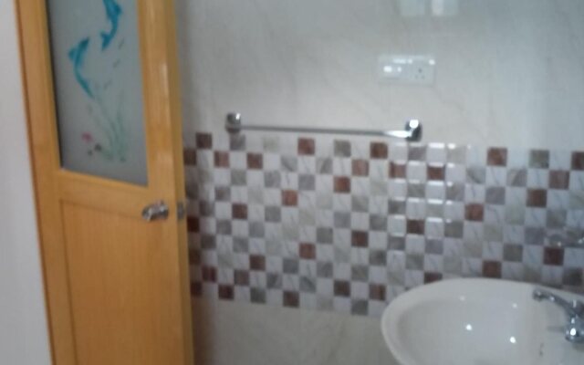 Lizzie Villa Guest House