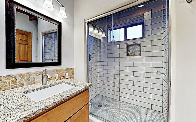 218 Taos - 2 Br Home