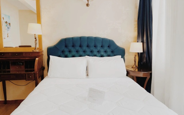 Five Seasons Pension