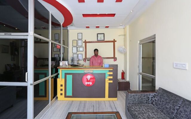 OYO 9558 Hotel Chhavi Holidays