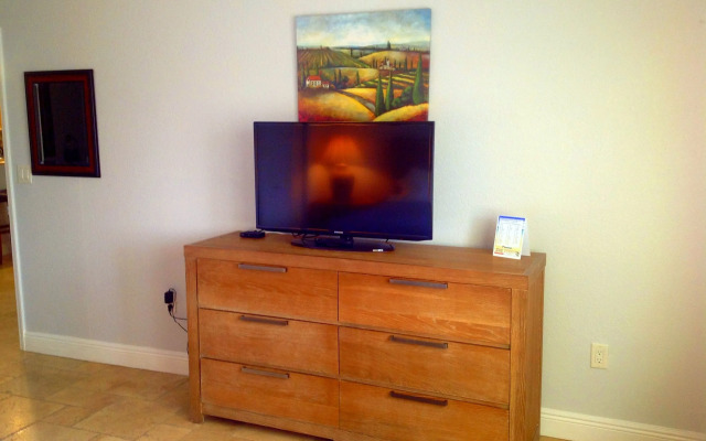 Vistalmar Beach Resort