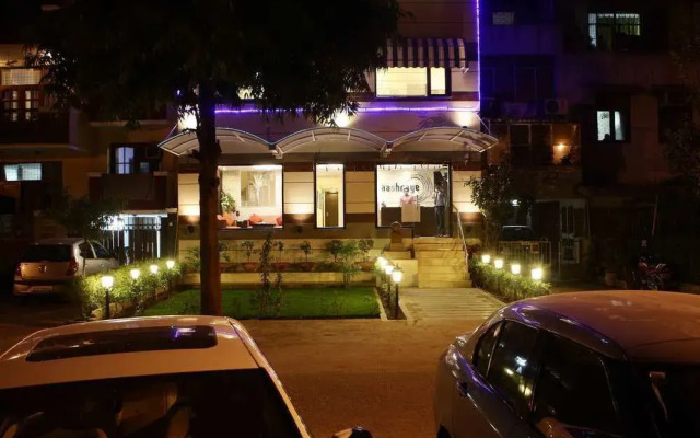 Stallen Suites Nehru Place