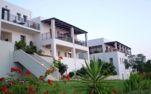 Roubini Apartments