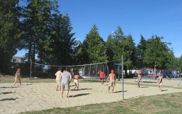 Qualicum Bay Resort