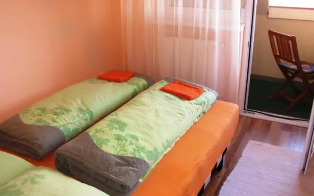 Zoli Apartmanok-Era Major 53