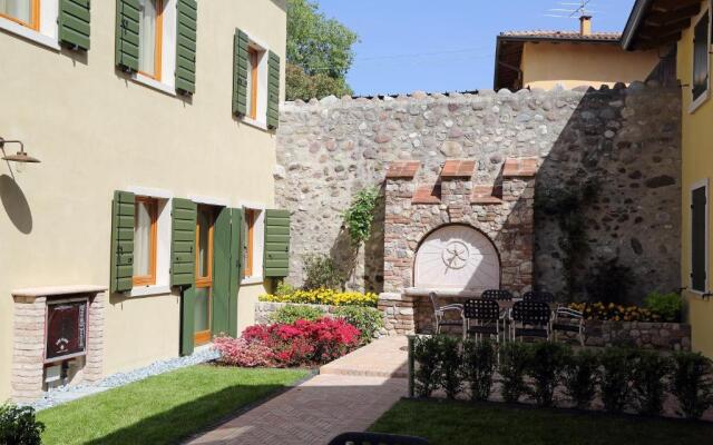 Residence Borgo Mondragon