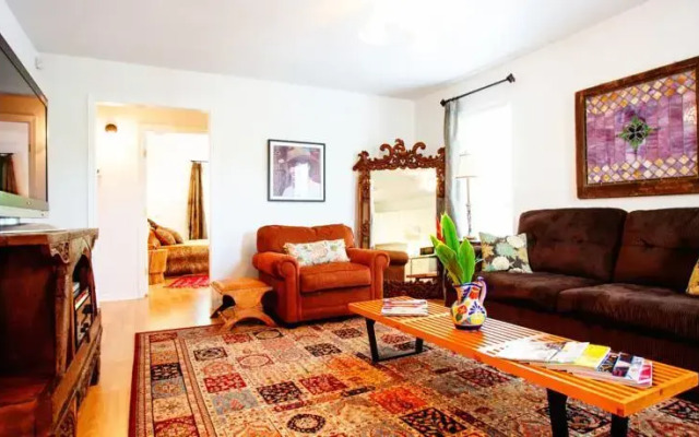 South Congress Getaways