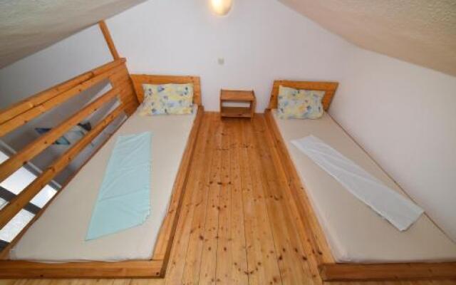 Apartments Zrakic