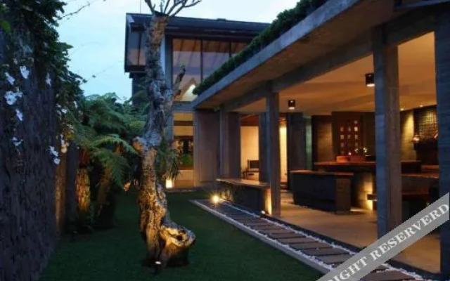 The Beautiful and Unique Omega Villa