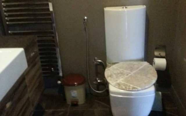 Julia Domna Apartments