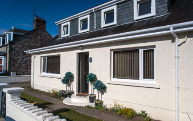 Silverstrands Guest House
