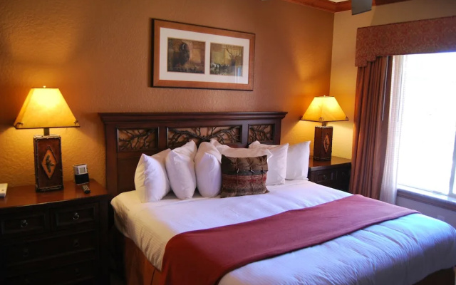 White Pines 1-BD at Westgate - Tombstone
