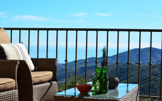 Casa Amarilla, Frigiliana