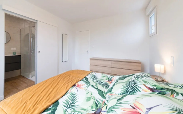 Holiday Home in Landeda Near Sandy Beaches