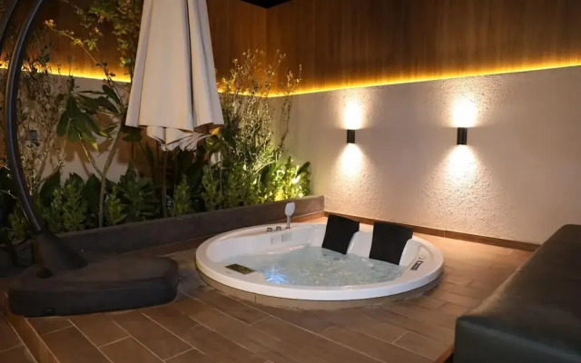 Silkhaus Majidia 102