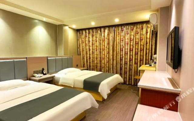 Guiqi Business Hotel (Rizhao Suning Plaza)(贵琪精品酒店(日照苏宁广场店))