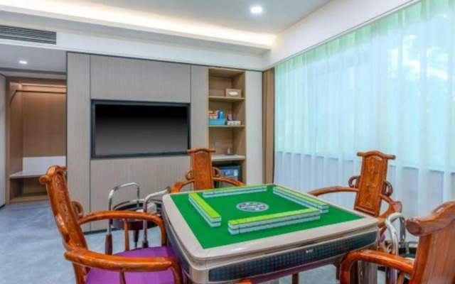 Zhuhai Xinhualian Business Hotel
