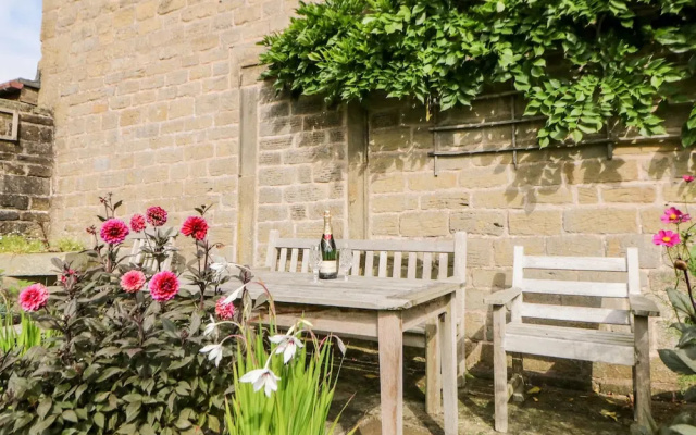Underbank Hall Cottage