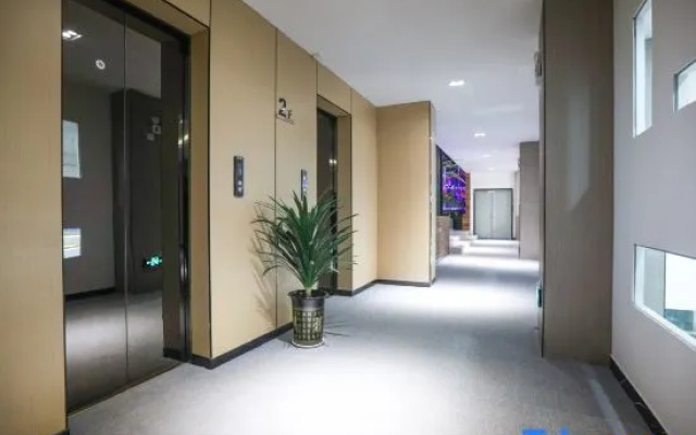 JingGU FanMeng Hotel