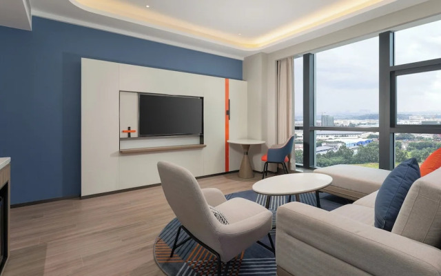 Holiday Inn Express Foshan Sanshui