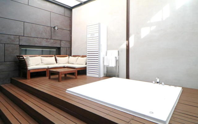 SR Hotel Magok