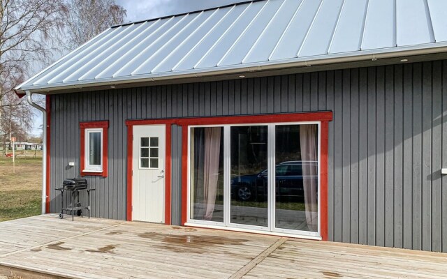 Beautiful Home in Löttorp With 4 Bedrooms and Wifi