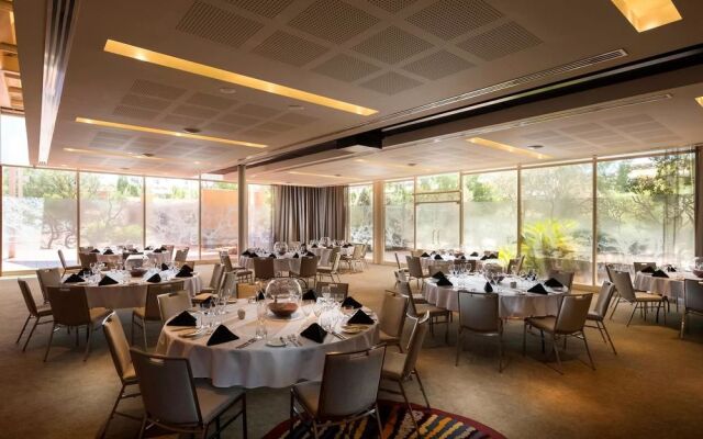 Outback Pioneer Hotel by Voyages