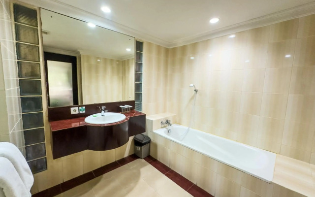 Champlung Mas Hotel Legian