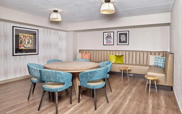 DoubleTree Suites by Hilton Nashville Airport