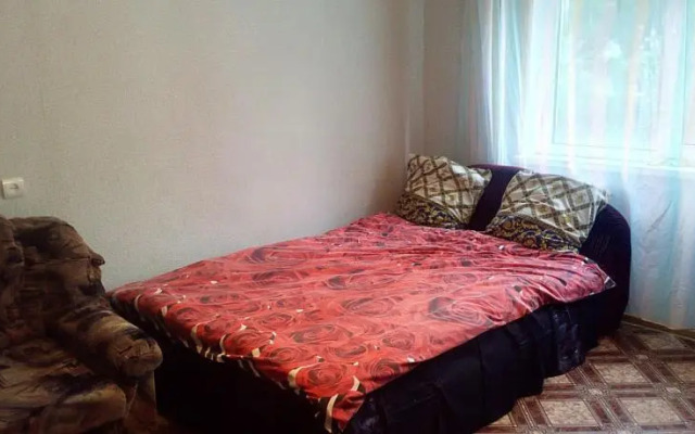 На Севастьянова 27