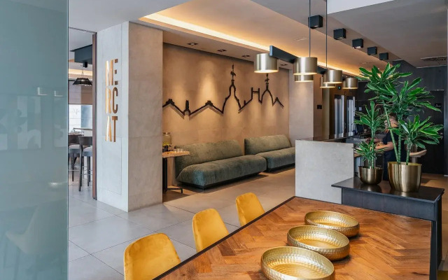 Vincci Mercat Hotel