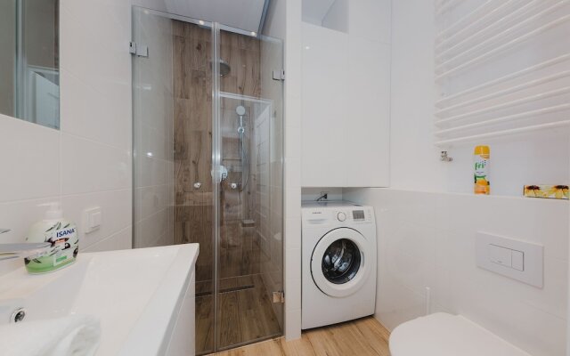 ShortStayPoland Kasprzaka - B56