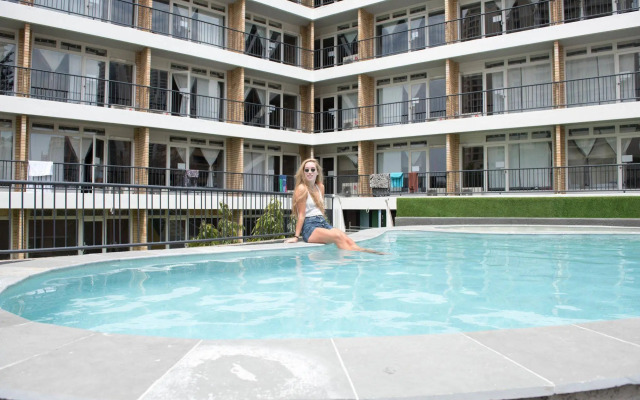 BUNK Surfers Paradise - International Backpacker Hostel