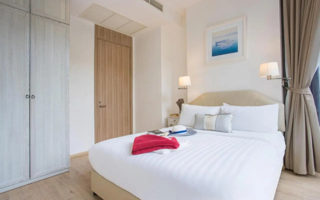 Luxury Oceanfront_pool access apartment