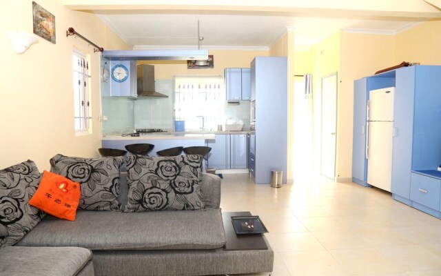 House with 2 Bedrooms in Grand Gaube, with Pool Access, Terrace And Wifi