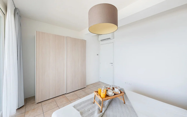 Residenza Miralago - 24 Clodia - Locazione BK