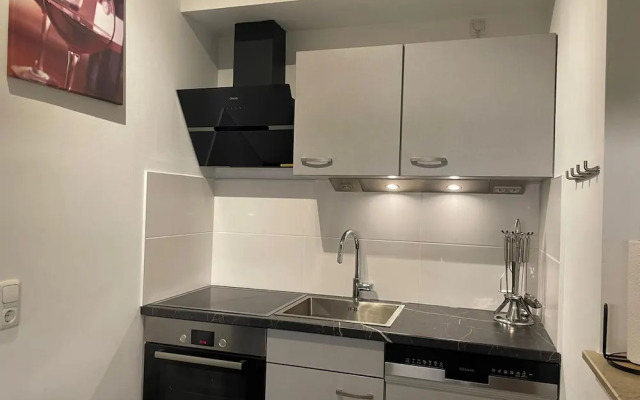Tidy Holiday Home With Dishwasher, in a Green Area