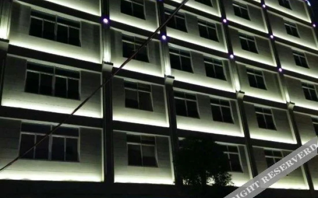Xiaogang Business Hotel