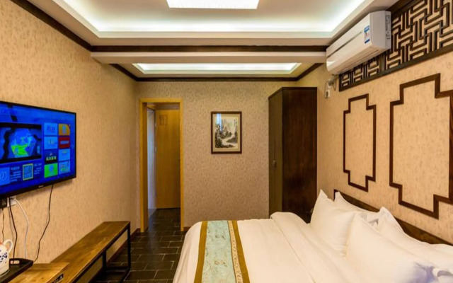 Moon Flower Hotel