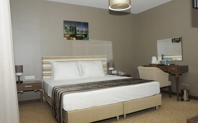 Adana City Hotel