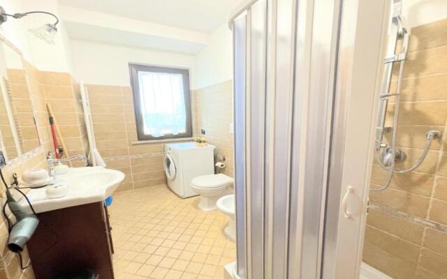 Lake View Luxury Villa and Pool