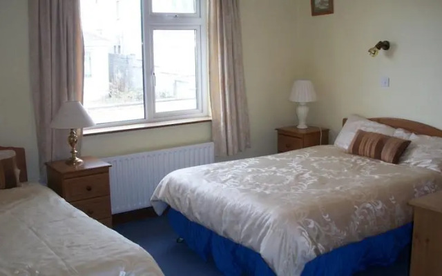 Seashore Lodge Guesthouse