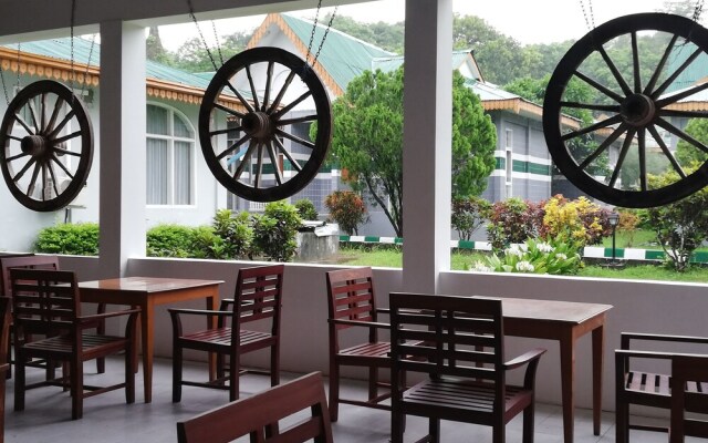 Mrauk U Hotel