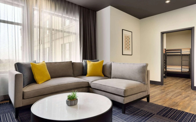 Origin Westminster a Wyndham Hotel