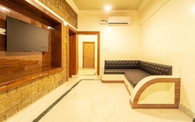 FabHotel Prime Seasons Suites HBR