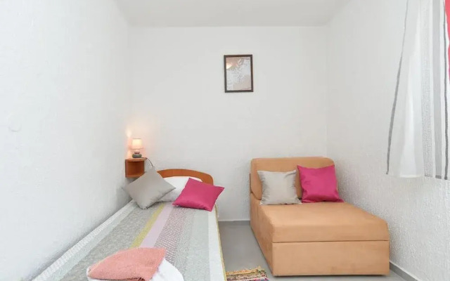 Welcoming Apartment With Garden
